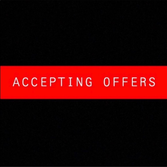 Callie Lives Tops - JUST MAKE AN OFFER: ALL REASONABLE ONES ACCEPTED